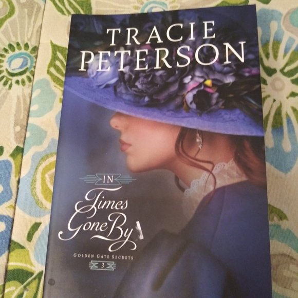 2351 Tracy Peterson 3 Book Series Golden Gate Secrets - Picture 6 of 7